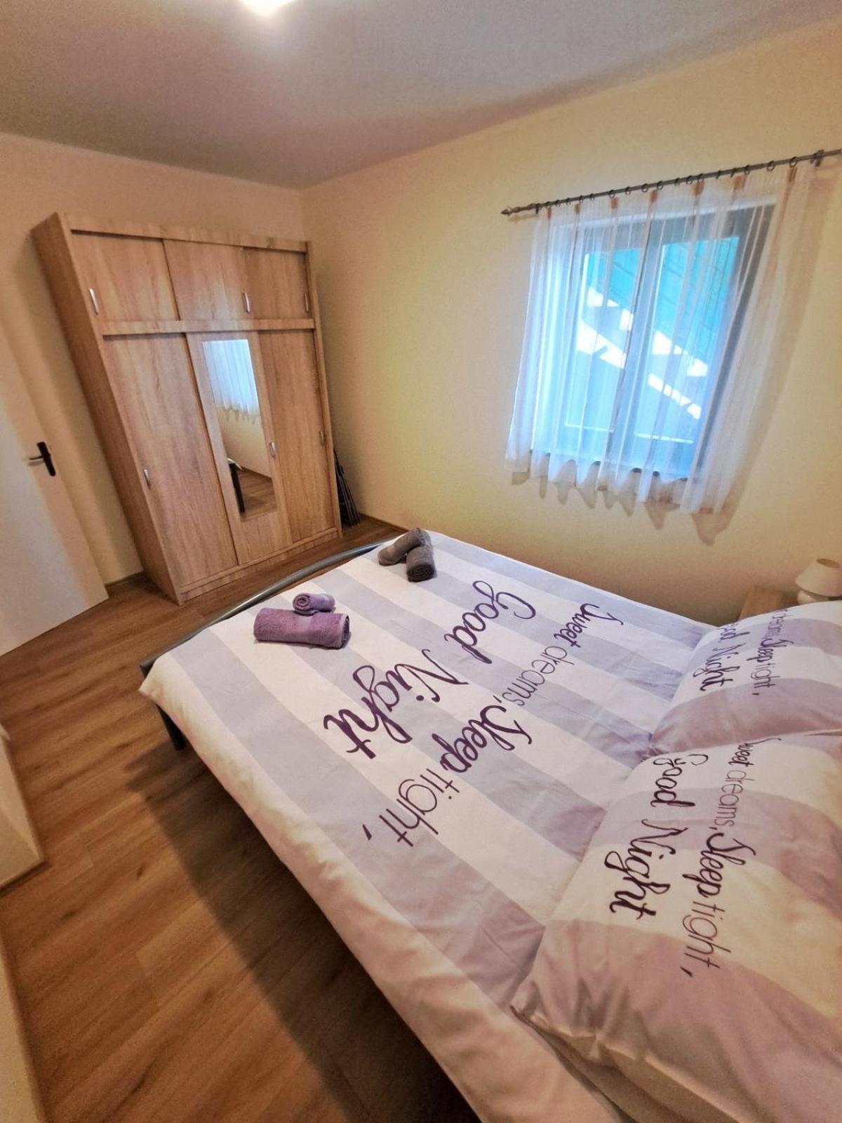 Apartment Katarina リエカ エクステリア 写真